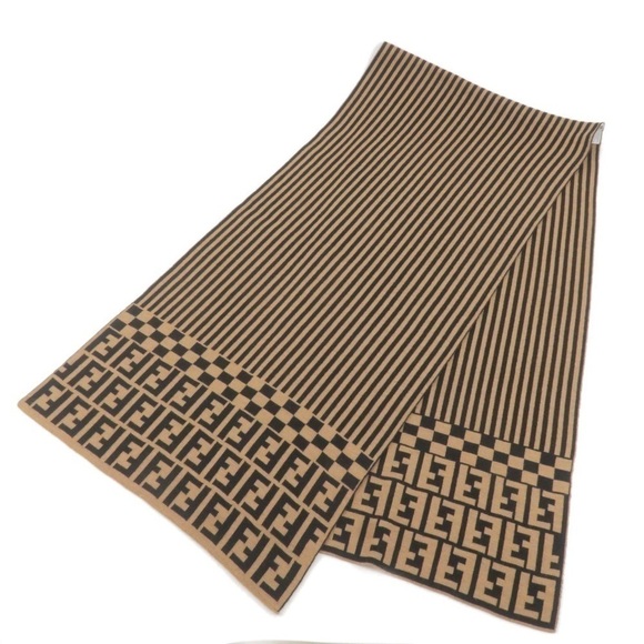 FENDI Zucca Print Wool 100% Scarf Beige Black - Picture 4 of 9